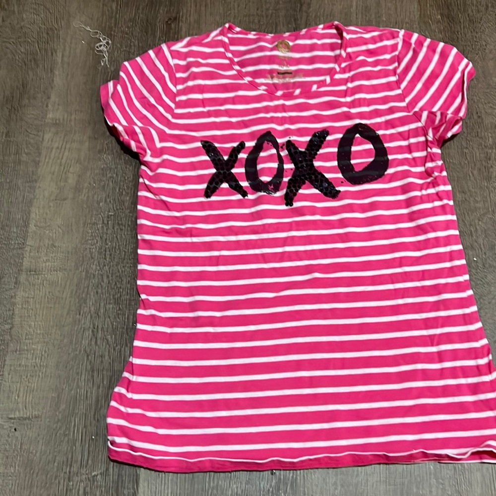 Great for Valentine’s Day! Girls size XL Pink & White Striped T Shirt with XOXO